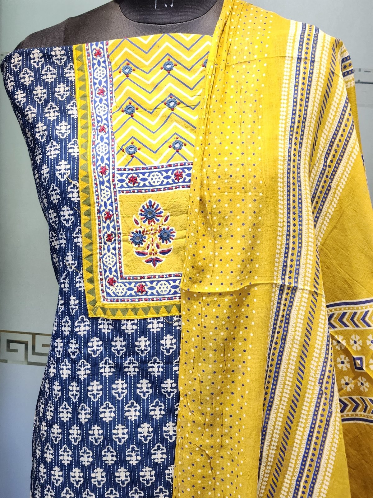 Jaipuri ajrakh 